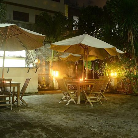 Budget Door Legian Inn Kuta Lombok Kültér fotó